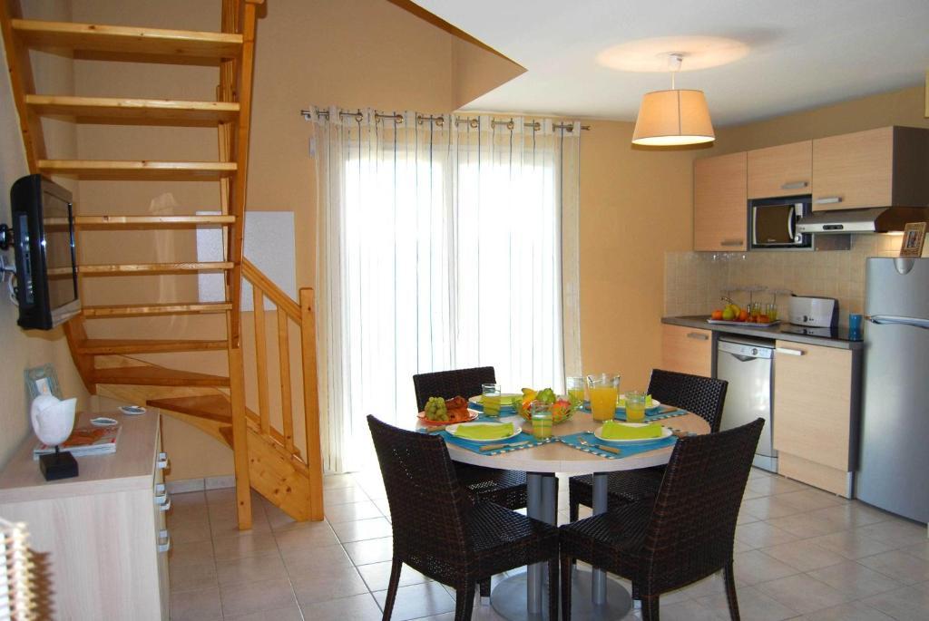 Lagrange Grand Bleu Vacances - Residence Le Mas De 또헤이으 객실 사진